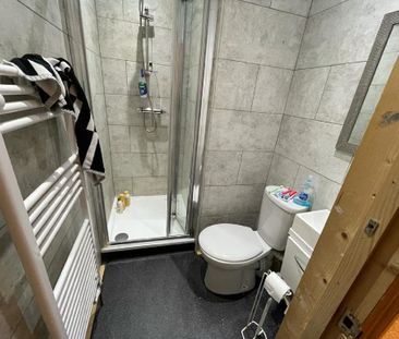 5 bedroom house share to rent - Photo 1