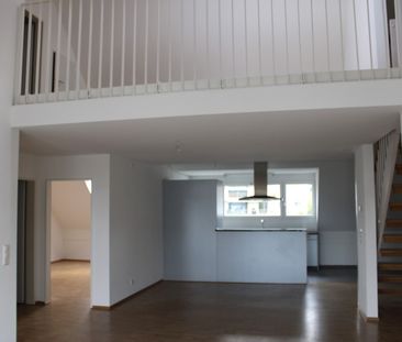 Bel appartement mansardé de 4,5 pièces avec balcon - Foto 4