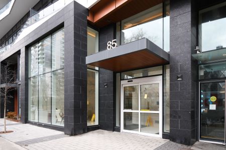 For Lease - 85 Wood Street Unit# 4315, Toronto, Ontario - Photo 2