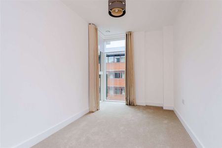 A modern two bedroom apartment - Photo 4