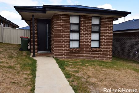 28a William Maker Drive, Orange, NSW 2800 - Photo 4