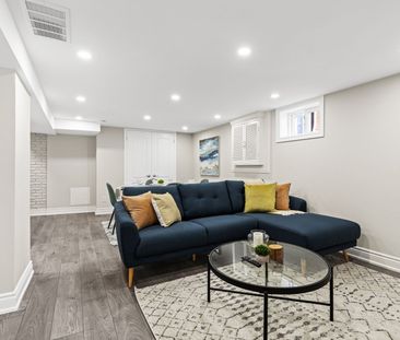For Lease - 107 Parklea Drive, Toronto, Ontario - Photo 2