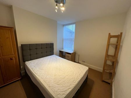 1 bedroom end of terrace house to rent - Photo 4