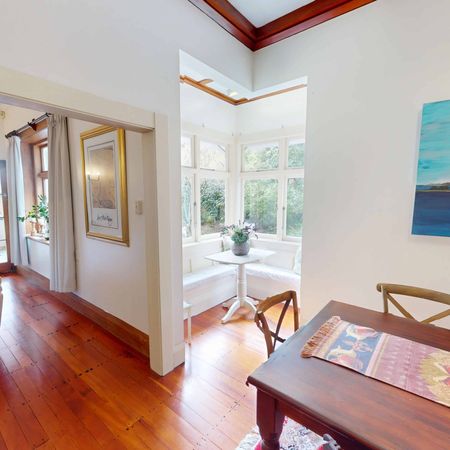 St Johns Hill - 3 Bedrooms - Photo 4