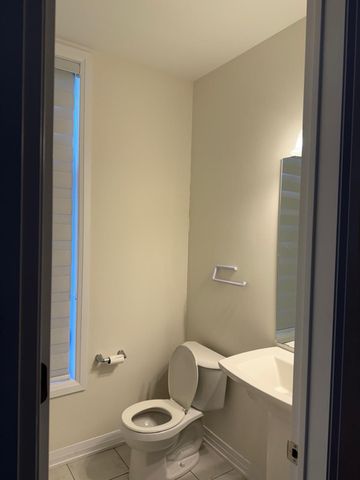 For Lease - 2 Kahshe Lane, Richmond Hill, Ontario - Photo 5