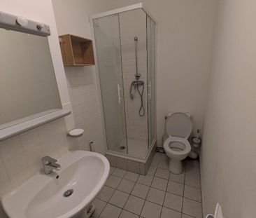 Location Appartement 1 pièce 36m² NANTES 44000 - Photo 5