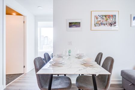 For Lease - 252 Church Street Unit# 4206, Toronto, Ontario - Photo 5