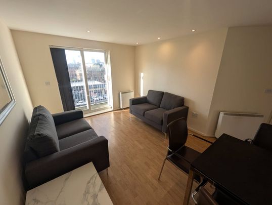 Walker House, Elmira Way, Salford Quays, Manchester City Centre, M5 3DL - Photo 1