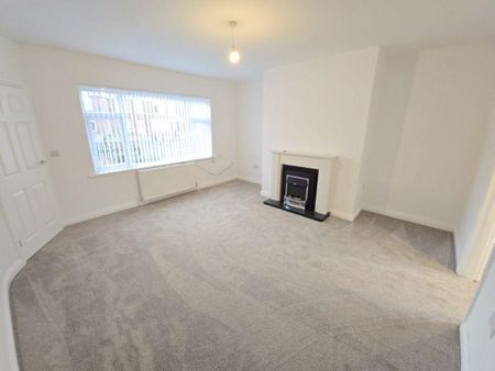 3 bedroom terraced house to rent - Photo 3