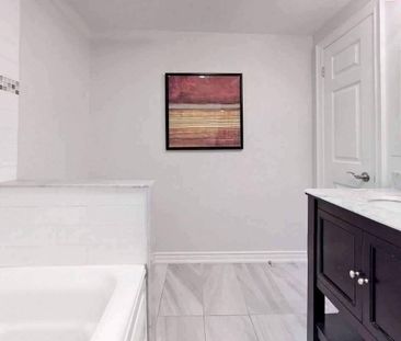 For Lease - 256 Weighton Drive, Oakville, Ontario - Photo 5