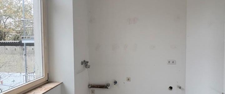 Ab sofort: Zentrale 2-Zimmer-Wohnung mit Balkon - Foto 1