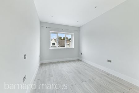 Elm Road, Wallington - Photo 2