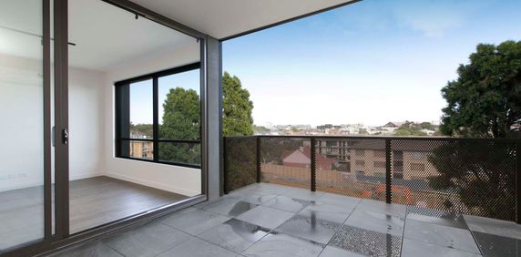 401/88 Carlisle Street, St Kilda - Photo 2