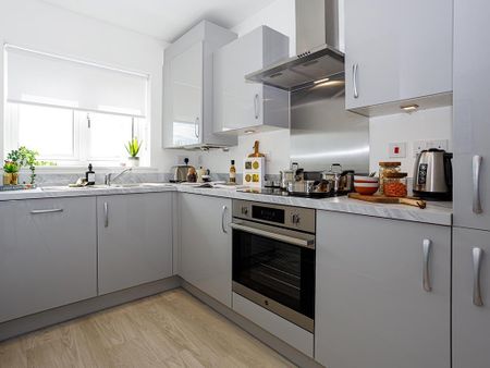 3 bedroom end of terrace house to rent - Photo 3