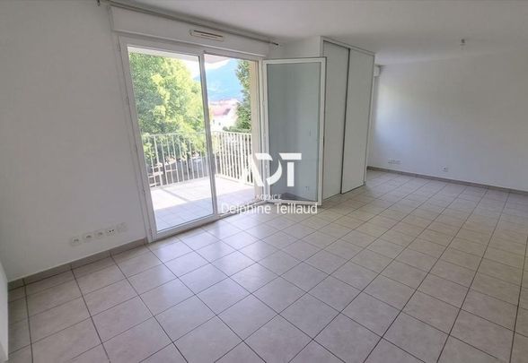 Appartement T1 à SEYSSINET PARISET - Photo 1
