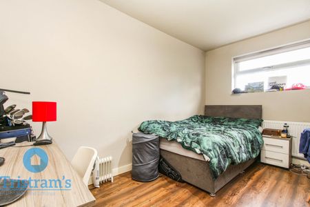 6 bed Semi-Detached House for Rent - Photo 2