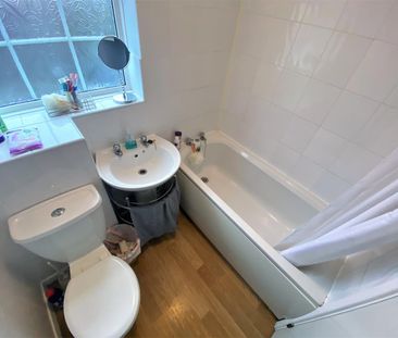 Glamis Close, Stretton DE13 0HX - Photo 5