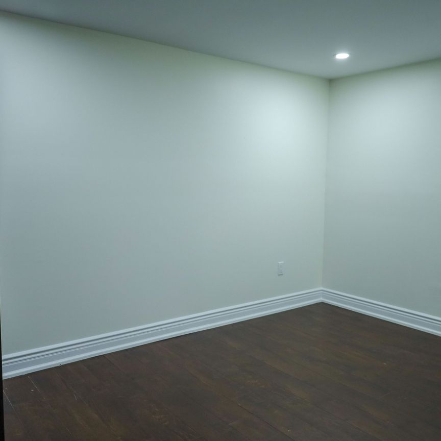 For Lease - 704 Oshawa Boulevard Unit# Basement, Oshawa, Ontario - Photo 1