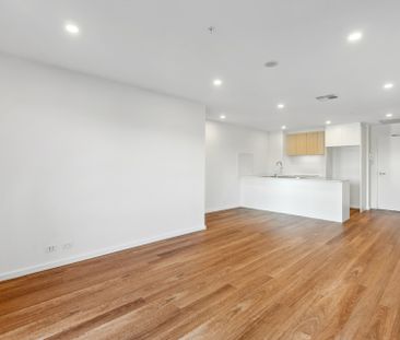 Stylish and Contemporary Design - Photo 3