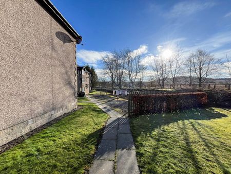 49 Green Road, AB54 8BE, Huntly - Photo 5