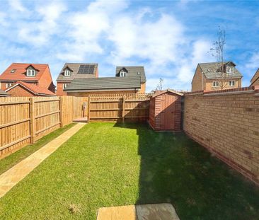3 bedroom semi-detached house to rent - Photo 2