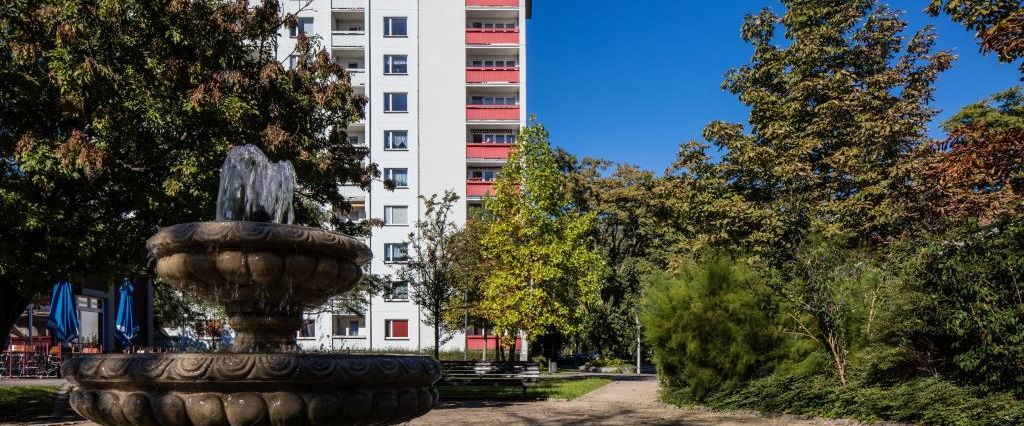 Ideal für Senioren! 2-Zimmer-Wohnung mit Balkon, Aufzug - Foto 1