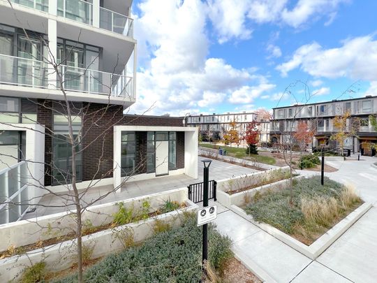 For Lease - 180 Fairview Mall Drive Unit# 107, Toronto, Ontario - Photo 1