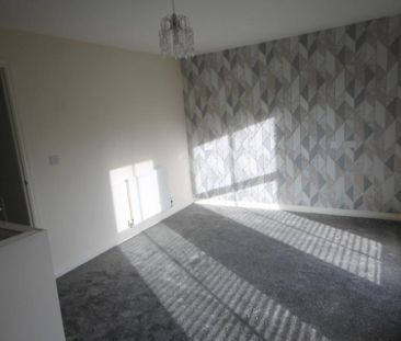 56 Smallhill Road - £895 pcm - Photo 5