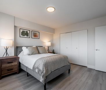 5311 Sherbrooke Ouest, Montréal, QC - Photo 4