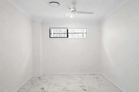 Modern Family Home in Prime Spring Mountain Location - Photo 4