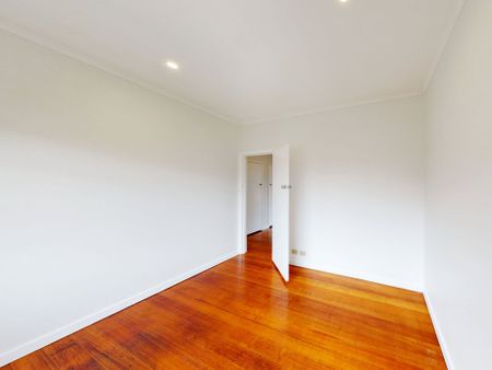 24 Reading Avenue, Balwyn North - Photo 3
