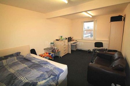 Wokingham Road - Most Bills Included, RG6 - Photo 2