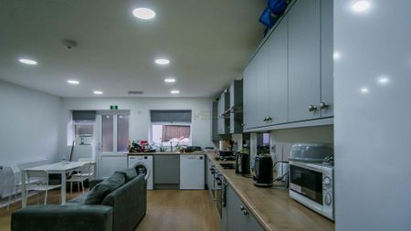 6 bedroom maisonette to rent - Photo 4