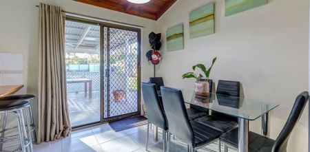 Rent This Rare Marsden Stunner – Big Home, Bigger Backyard! - Photo 3