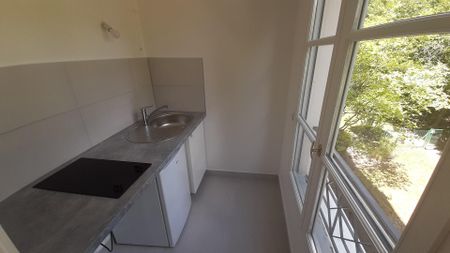 location Appartement T1 DE 29.2m² À VERSAILLES - Photo 3