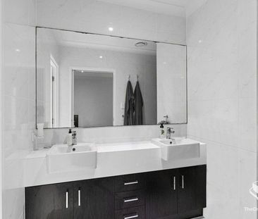 Break a lease -Spacious Modern Family Home in Prime Location - Photo 6