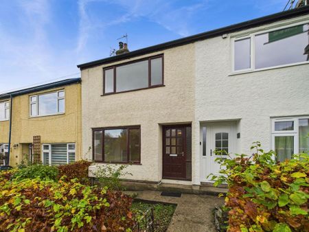 2 bedroom terraced house to rent - Photo 4