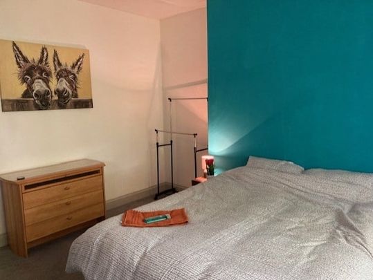 Room in a Shared House, Princes Street, BN2 - Photo 1