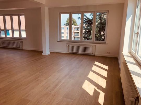 Appartement te huur - Photo 1