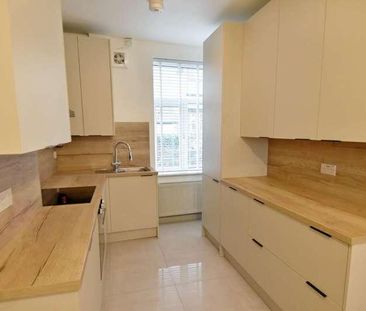 Market Street, Tottington, BL8 - Photo 3