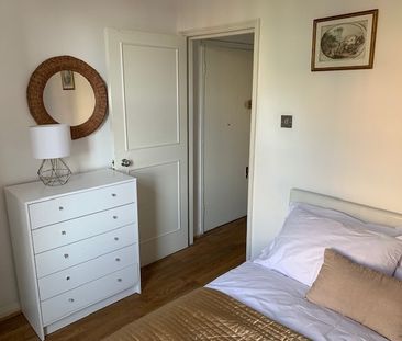 Room in a Shared Flat, London, SW6 - Photo 4