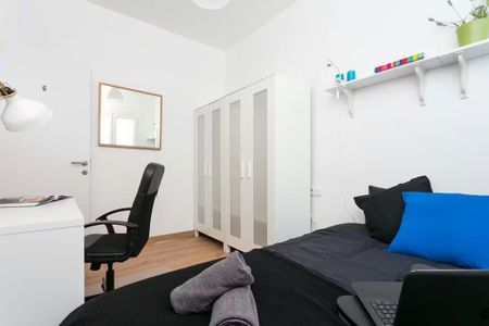 Carrer d'Alí bei, Barcelona, Catalonia 08013 - Photo 2