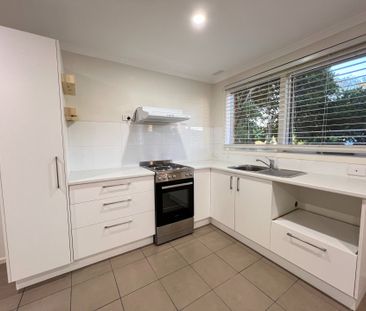 Feel the serenity - Modern 2 Bedroom Unit - Photo 3
