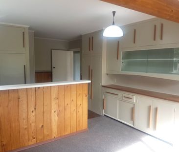 Family Home In Burnside - Photo 5