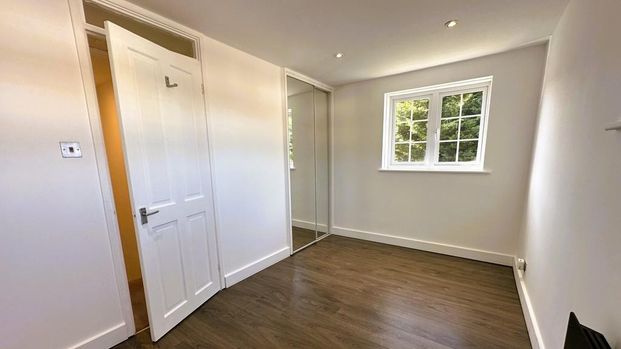 1 bedroom end of terrace house to rent - Photo 1