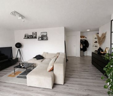 2.5 Zimmer, 63 m², 2. Stock - Photo 2