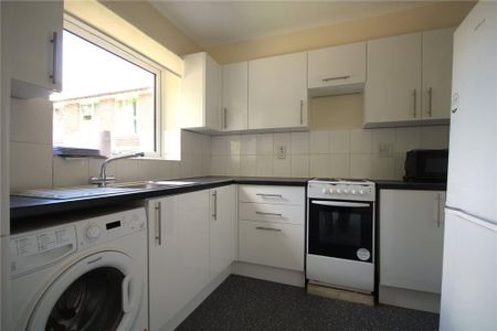 2 bedroom apartment to rent - Photo 3