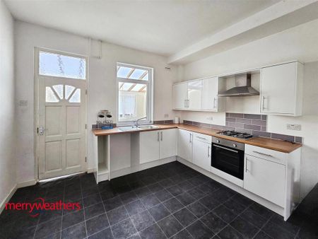 2 bedroom terraced house to rent - Photo 5
