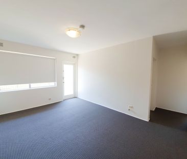 2 Bedroom Elevated Ground Floor Unit! - Photo 1