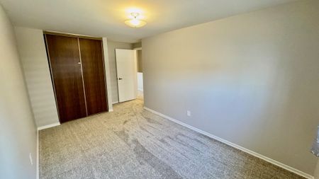 For Lease - 16 Franklin Court, Brampton, Ontario - Photo 3